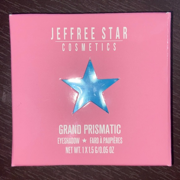 NEW! JEFFREE STAR Pressed Pigment Eye Shadow Single GRAND PRISMATIC Blue Matte - Picture 1 of 6
